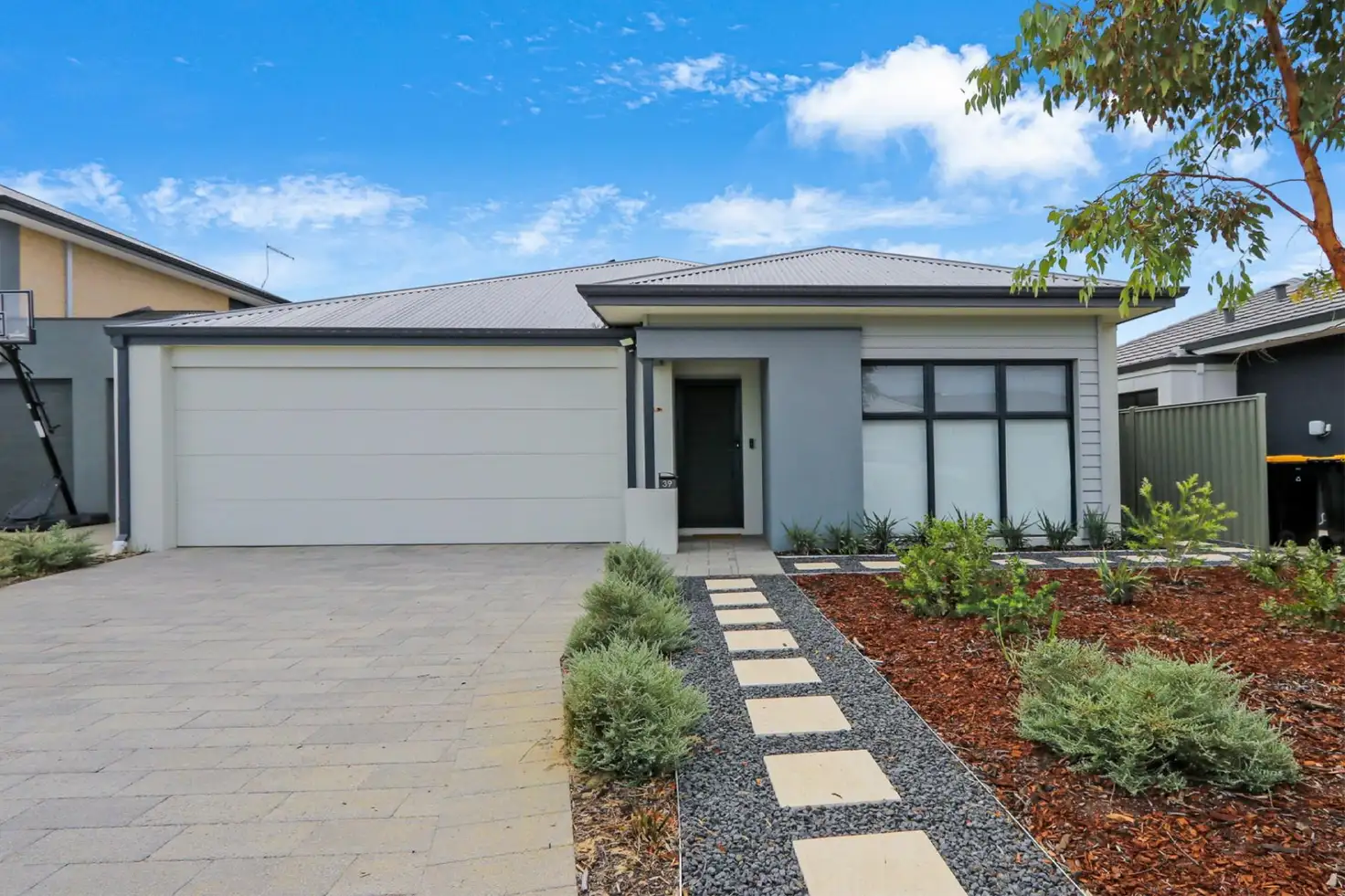Main view of Homely house listing, 39 Bouquet Rd, Piara Waters WA 6112
