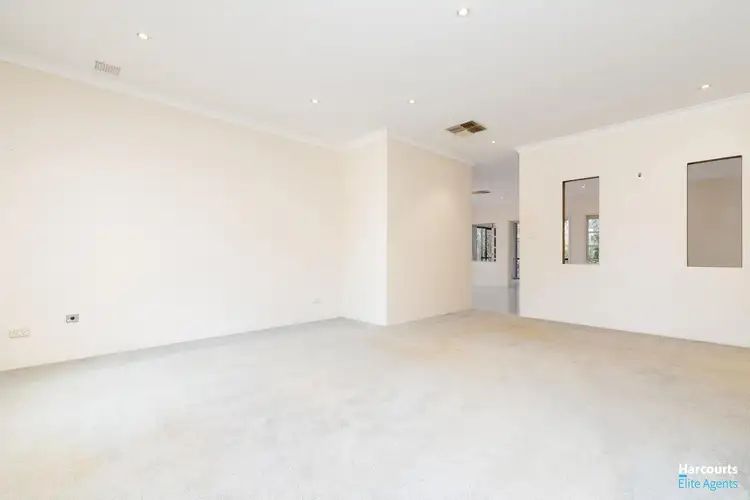 Sixth view of Homely house listing, 10 Hoskin Way, Baldivis WA 6171