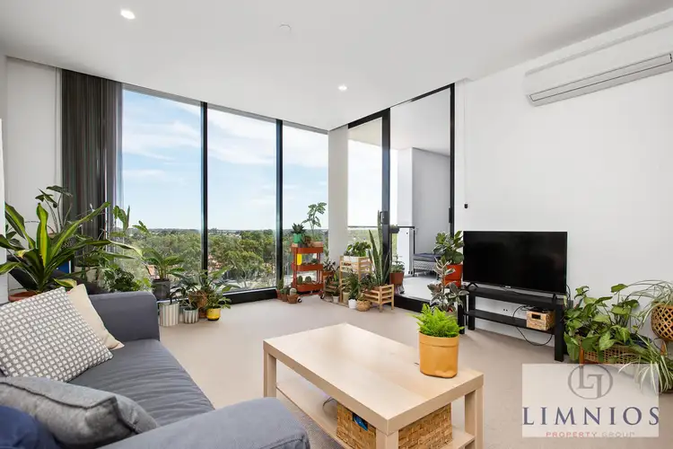705/8 Tassels Place, Innaloo WA 6018