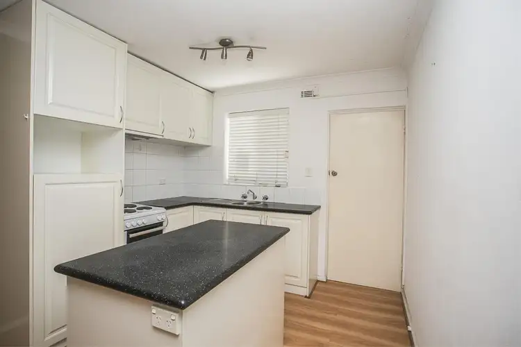 Fifth view of Homely unit listing, 2/379 Hector Street, Yokine WA 6060
