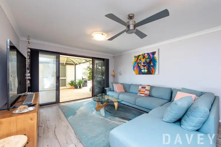 Fifth view of Homely house listing, 2 Burdett Place, Padbury WA 6025