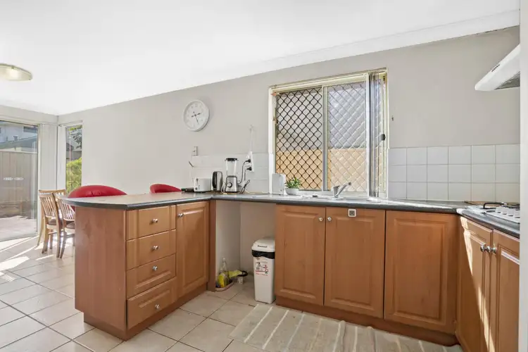 Sixth view of Homely townhouse listing, 3/170-174 Hill View Terrace, Bentley WA 6102
