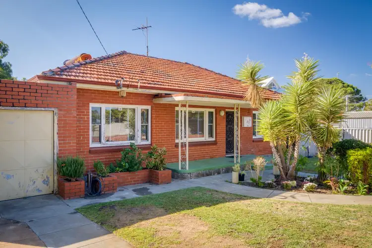 Second view of Homely house listing, 28 Smith Street, Beaconsfield WA 6162