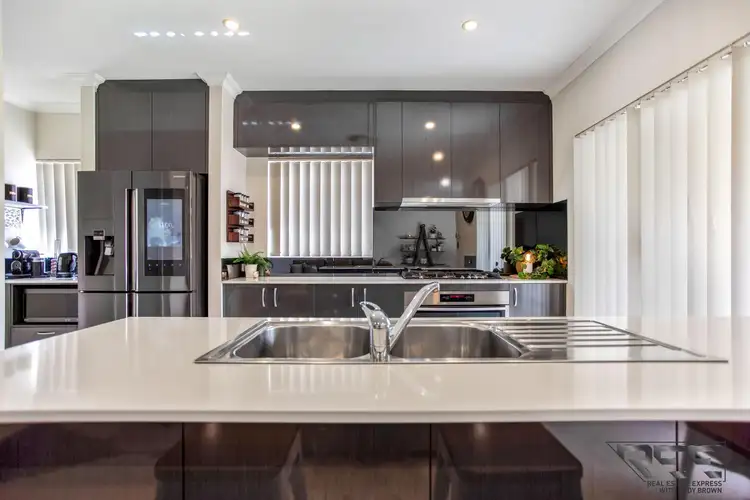 19 Appleton, Piara Waters WA 6112