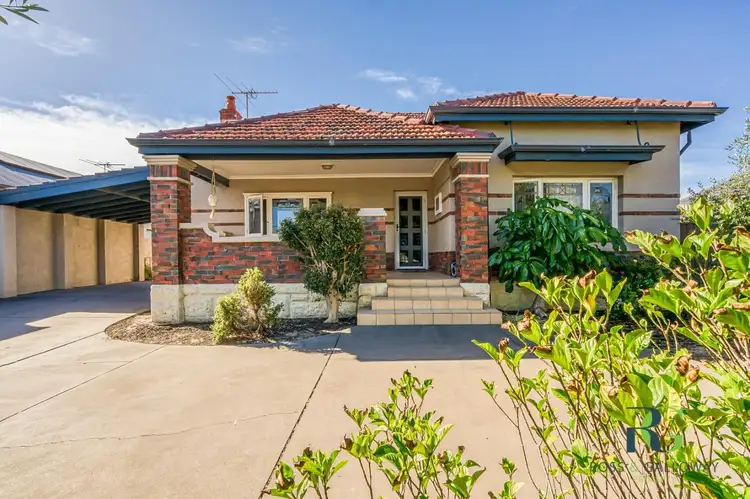 239A Preston Point Road, Bicton WA 6157