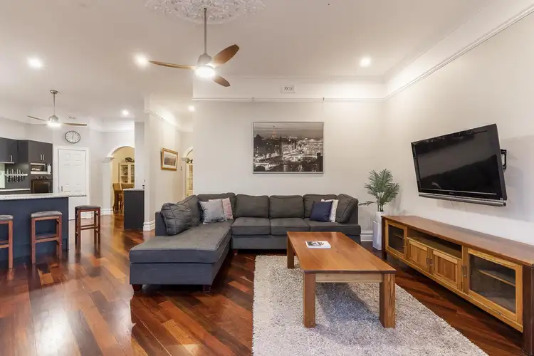 94 Ellesmere Street, Mount Hawthorn WA 6016