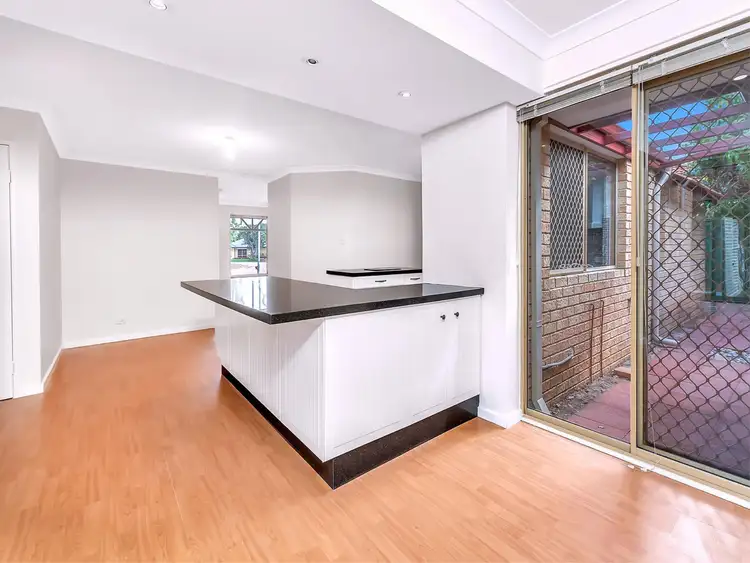 Sixth view of Homely house listing, 7 Parfitt Place, High Wycombe WA 6057