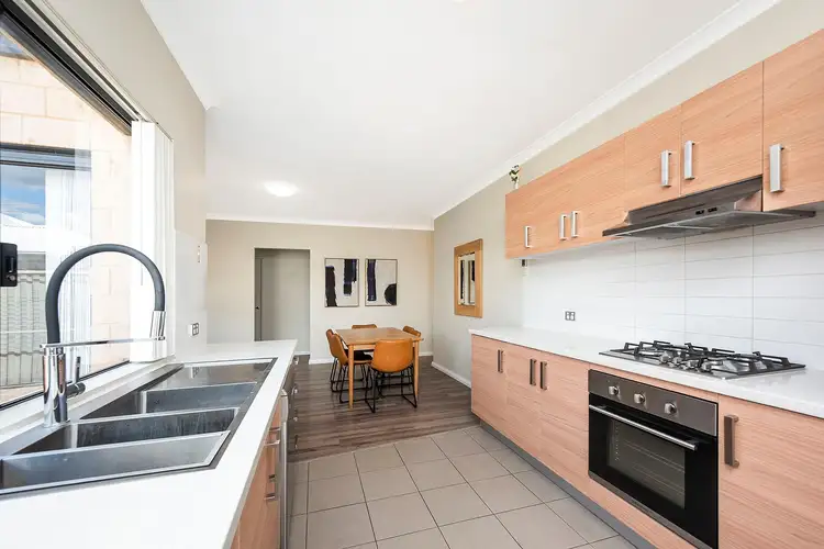 Sixth view of Homely villa listing, 2/93 Ferguson Street, Midland WA 6056