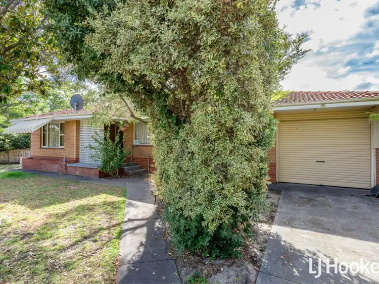 2 Ward Crescent, Kelmscott WA 6111