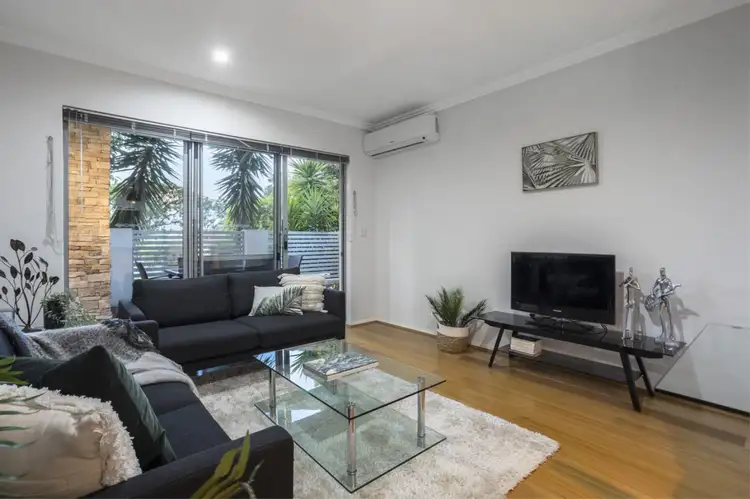 Main view of Homely unit listing, 1/9 Elanora Street, Joondanna WA 6060