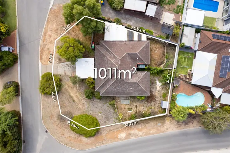 2A & 2B Conroy Place, Hillarys WA 6025