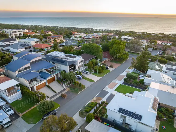 9A Cobb Street, Scarborough WA 6019
