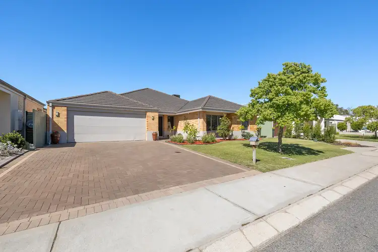 33 Drummond Gardens, Helena Valley WA 6056