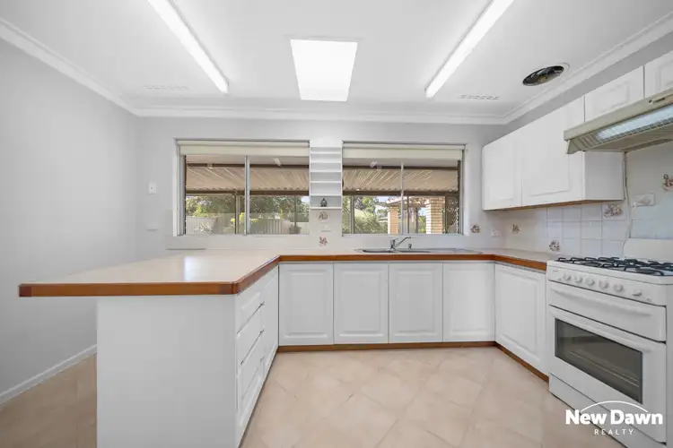 23 Tonbridge Way, Morley WA 6062