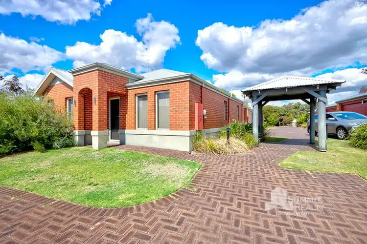 4/204 Clarke Street East, Carey Park WA 6230