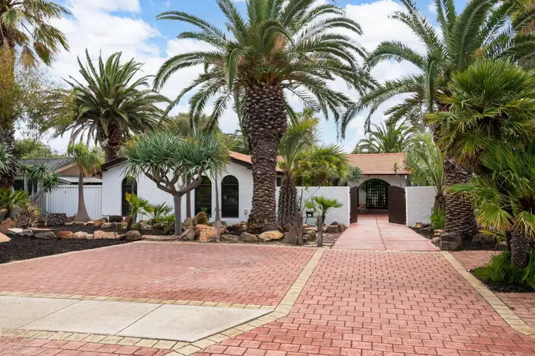 75 Waterford Drive, Hillarys WA 6025