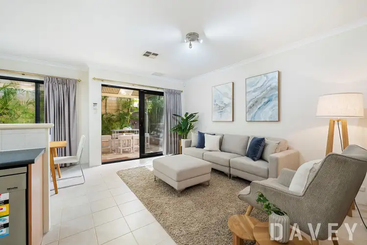 140B Ravenscar Street, Doubleview WA 6018