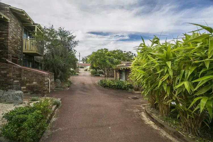 Seventh view of Homely unit listing, 4/210 North Beach Drive, Tuart Hill WA 6060