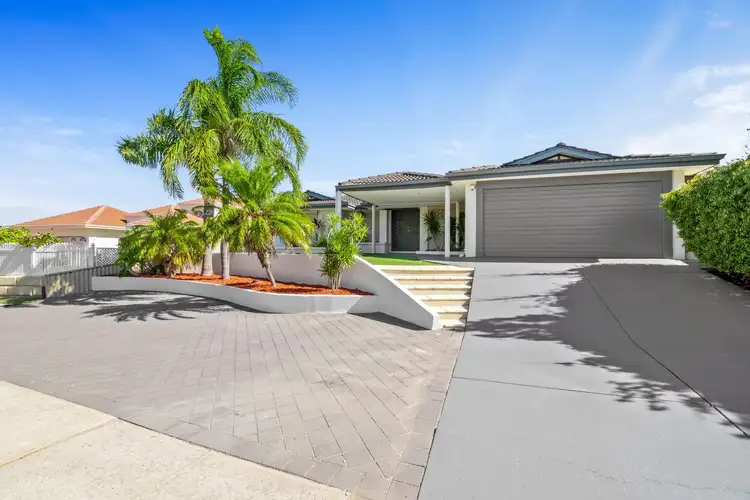 Fourth view of Homely house listing, 60 Fairway Circle, Connolly WA 6027