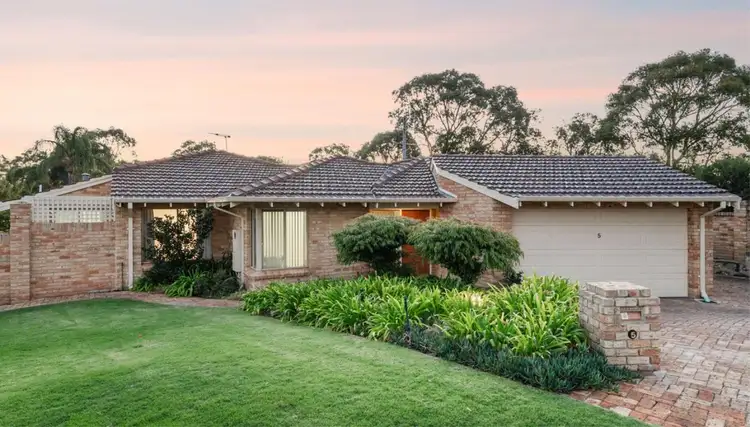 5 Naseby Place, Carine WA 6020