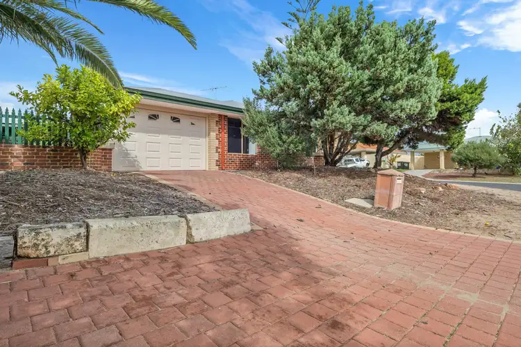Second view of Homely house listing, 6 Shortridge Way, Quinns Rocks WA 6030