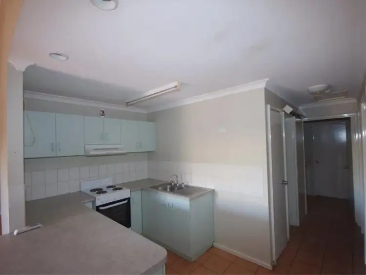 Fifth view of Homely villa listing, 3/6 Nardoo Loop, Newman WA 6753