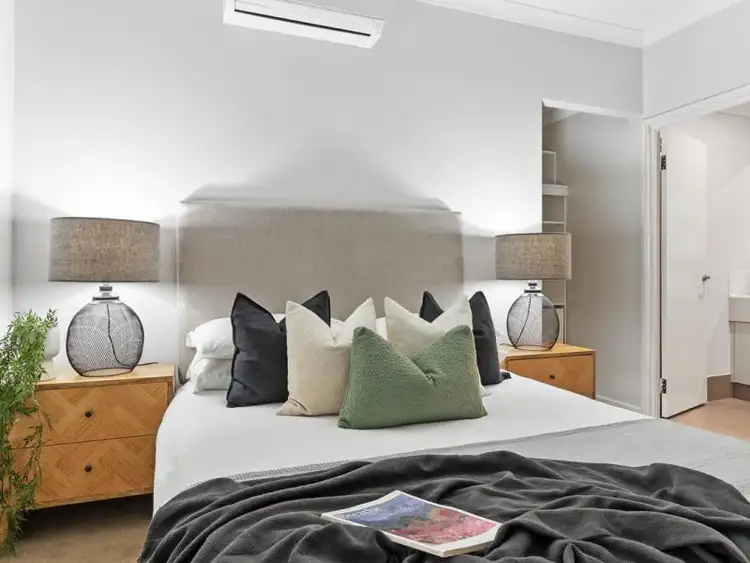 Fifth view of Homely house listing, 15 Flindell Avenue, Caversham WA 6055