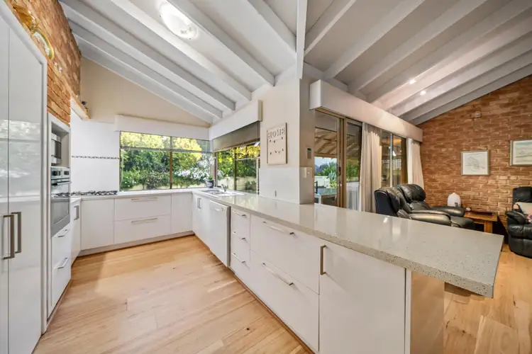 Fourth view of Homely house listing, 6 MacMillan Rise, Duncraig WA 6023