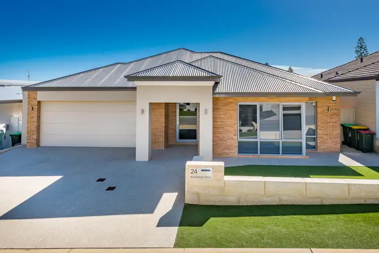 24 Blackpool Promenade, Iluka WA 6028
