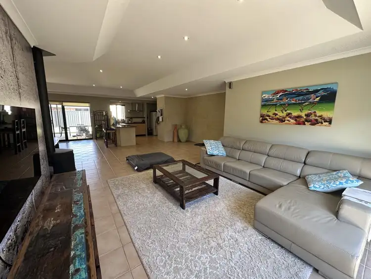 Fifth view of Homely house listing, 10 Donald Way, Geographe WA 6280