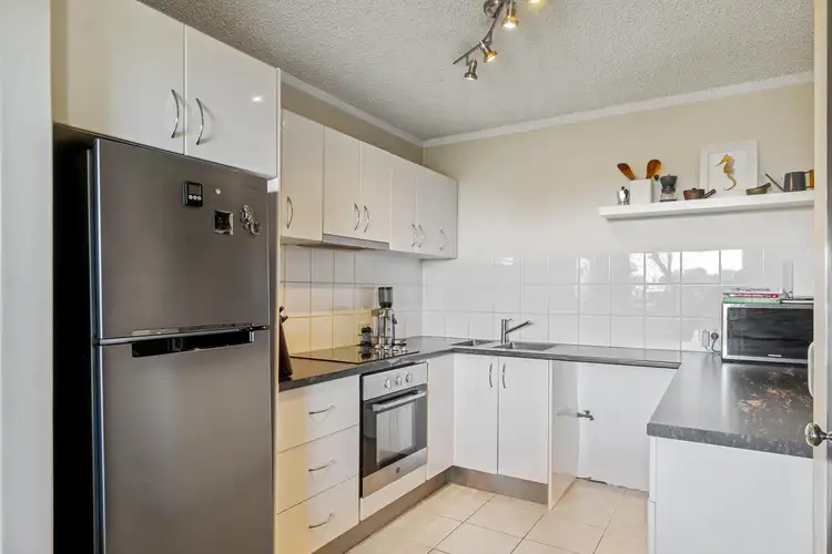 Seventh view of Homely unit listing, 8/72 Stanley Street, Scarborough WA 6019