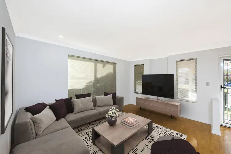 Seventh view of Homely house listing, 33 Centre Circle, Ellenbrook WA 6069