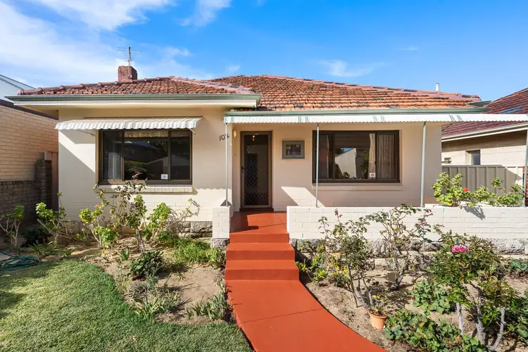 102 King Street, East Fremantle WA 6158