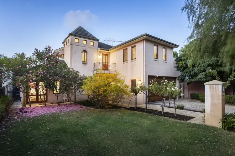 19 King Street, Claremont WA 6010
