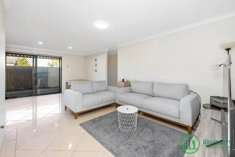 2/101 Station Street, East Cannington WA 6107