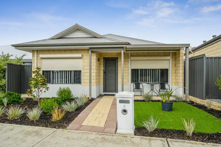 5 Cinnabar Bend, Aveley WA 6069