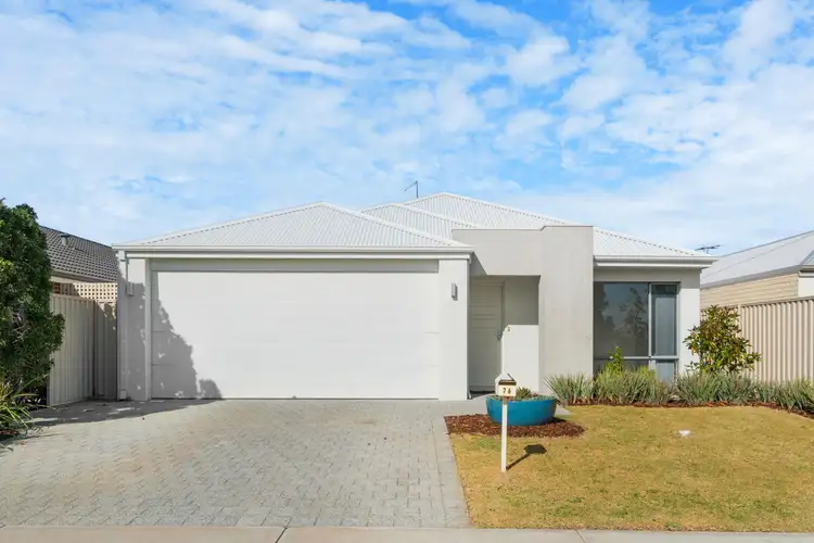 76 Liriope Parkway, Sinagra WA 6065