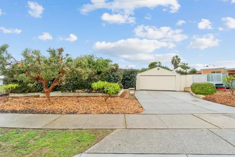 Third view of Homely house listing, 21 Adelaide Circle, Craigie WA 6025