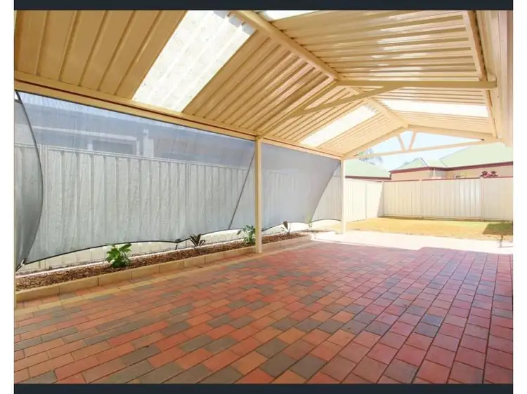 20B Rochester Avenue, Beckenham WA 6107