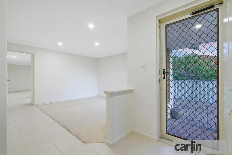 Second view of Homely house listing, 2/6 Anka Gardens, Lake Coogee WA 6166