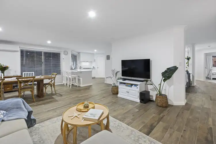 Fourth view of Homely house listing, 6 Stormbird Loop, Currambine WA 6028