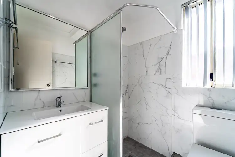 Sixth view of Homely house listing, 19 Orania Mews, Warnbro WA 6169