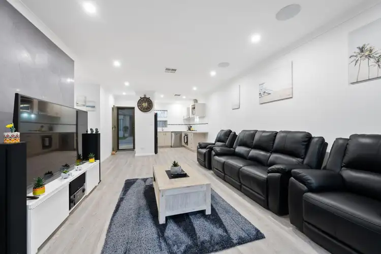 2 Denver Close, Currambine WA 6028