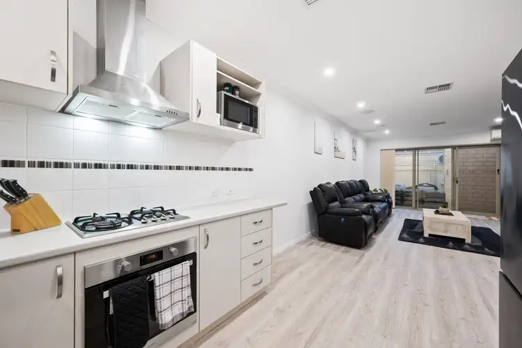 Fifth view of Homely house listing, 2 Denver Close, Currambine WA 6028