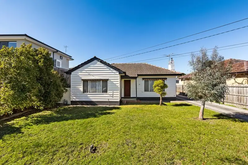Main view of Homely house listing, 1/18 Alfred Grove, Oakleigh East VIC 3166