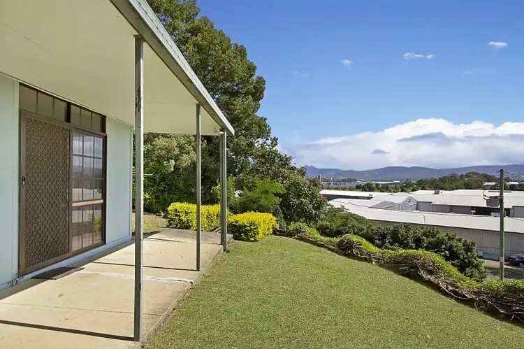 7 Airfield Avenue, Murwillumbah NSW 2484