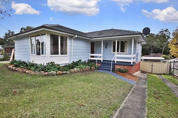 35 Leonard Street, Bomaderry NSW 2541