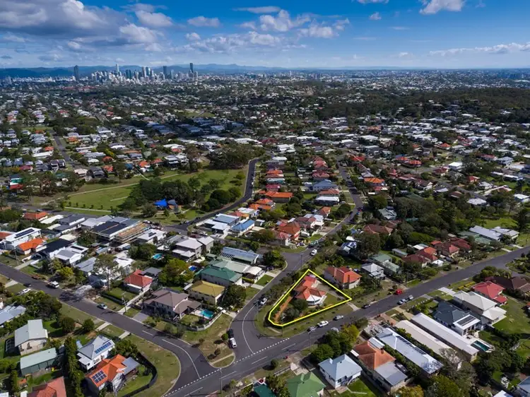 54 Arrowsmith Street, Camp Hill QLD 4152