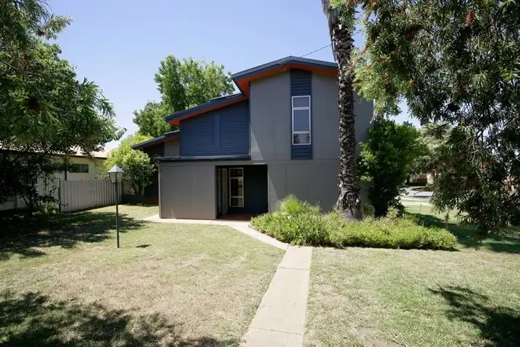 29 Cutler Avenue, Kooringal NSW 2650