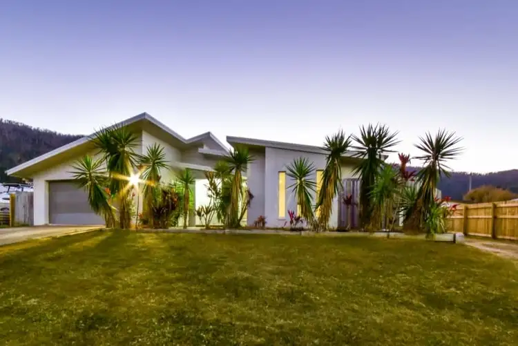 8 Bali Hi Place, Jubilee Pocket QLD 4802